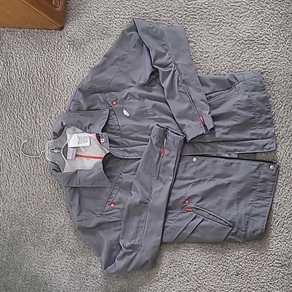 Nike Boys lightweight jacket - Picture 15 of 16